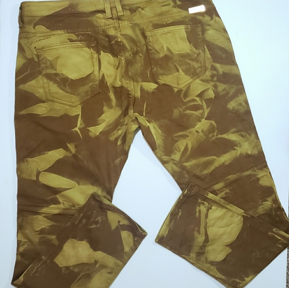 Golden Denim Gold Camouflage Pants - Picture 2 of 7